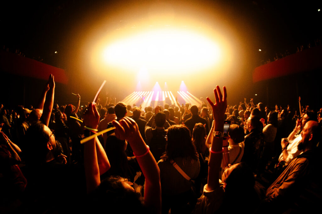 21 voix road to bataclan-75